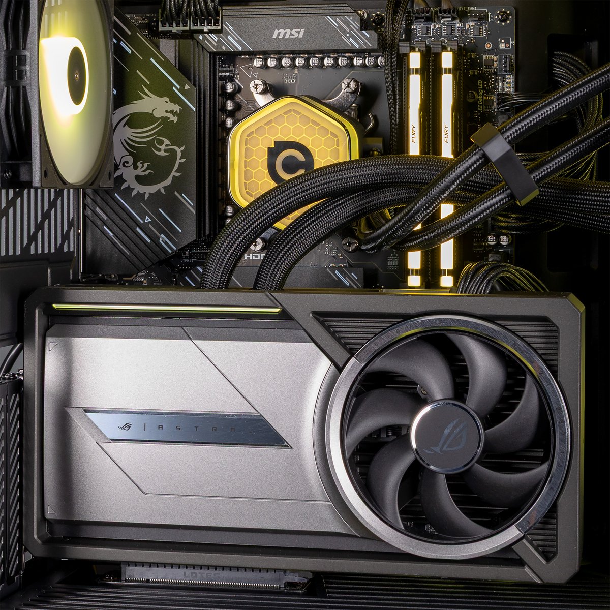 A view of the Vantage Icon gaming PC with the CPU block and memory
